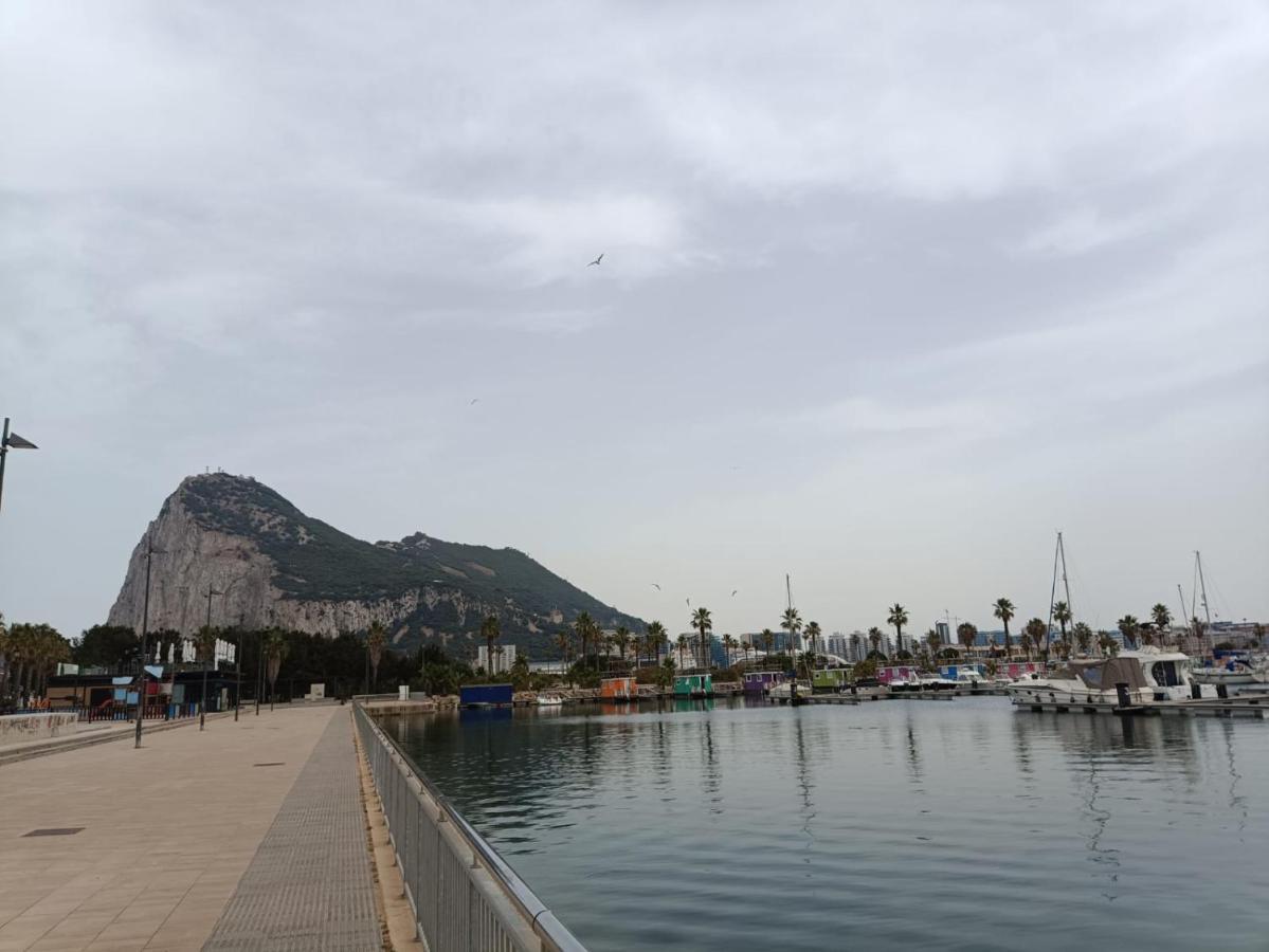 Apartament Vistas A 3 Paises Y 2 Continentes 1º Linea De Playa A 5 Minutos De Gibraltar La Línea de la Concepción Zewnętrze zdjęcie