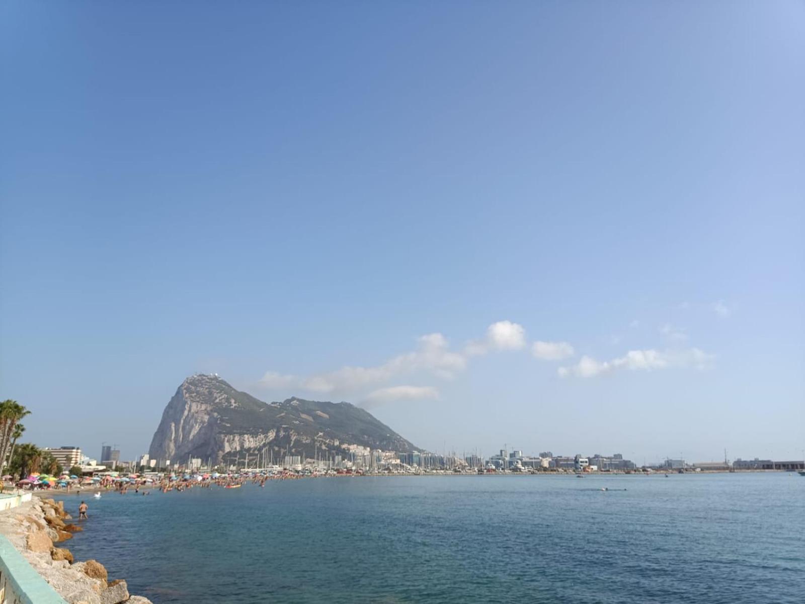 Apartament Vistas A 3 Paises Y 2 Continentes 1º Linea De Playa A 5 Minutos De Gibraltar La Línea de la Concepción Zewnętrze zdjęcie